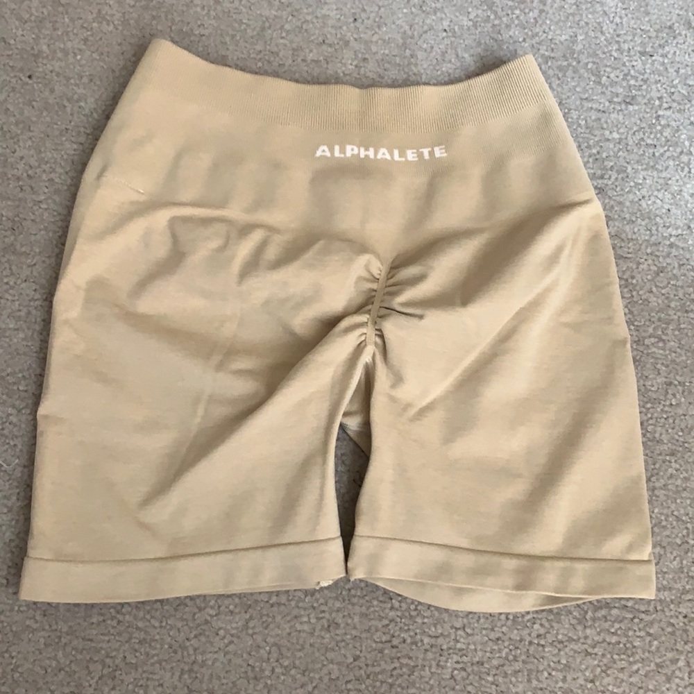 Alphalete Brand New shorts 4.5”. Perfect condition, brand new, never worn